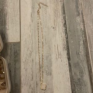 Gold clover necklace